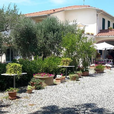 Campo Alle More Cecina  Extérieur photo